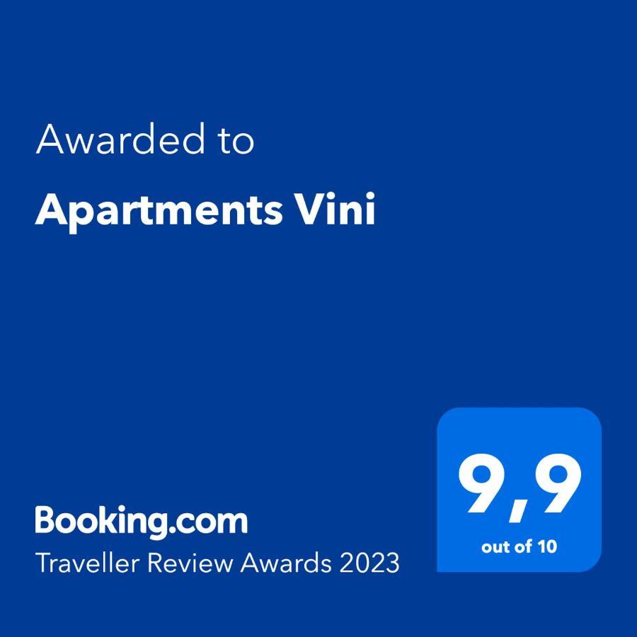 Apartments Vini Donji Seget Esterno foto